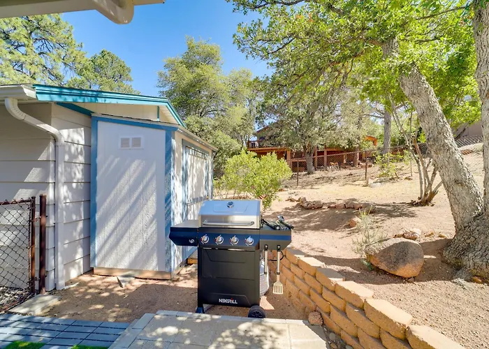 Summer Getaway W/ Backyard * Payson